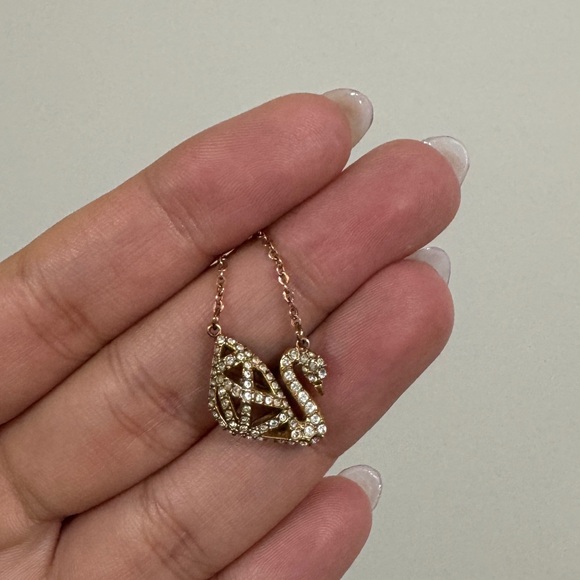 Swarovski Reversible Necklace - Picture 6 of 8